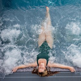 Vielseitiges Yoga im Wellnessresort